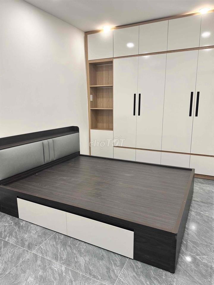 BÁN NHÀ ĐẸP Ở NGAY - KHU TÊN LỬA - 4PN - NHỈNH 4T