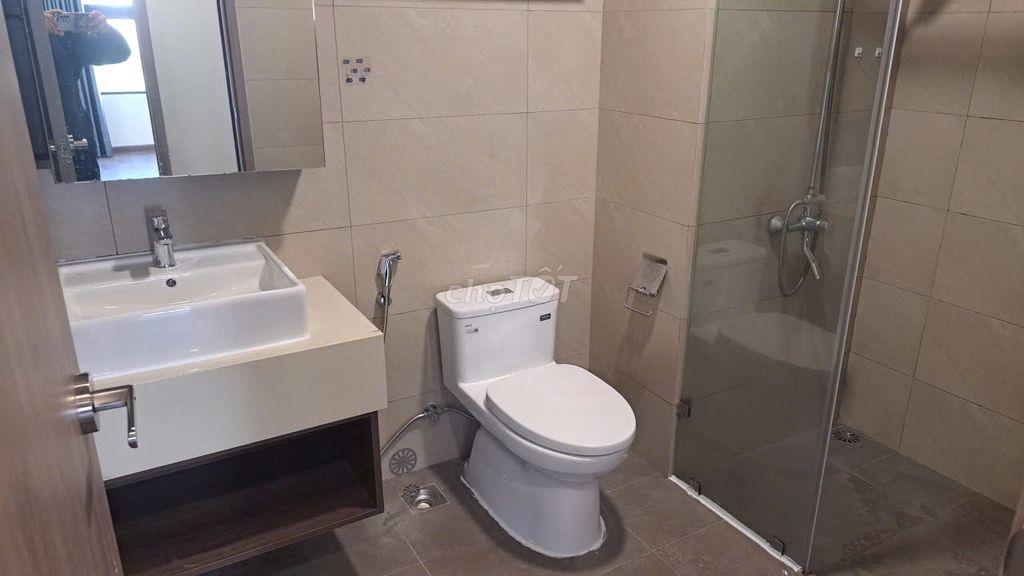 Chính chủ cho thuê căn hộ cao cấp nhà trống vào ở ngay