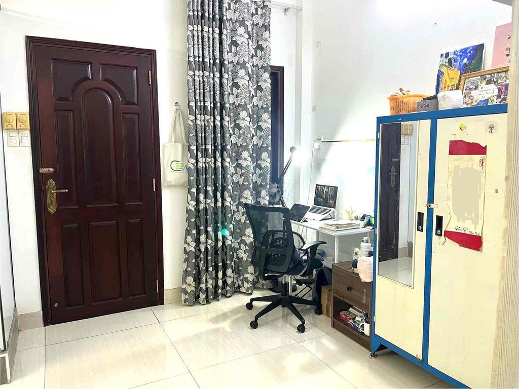 TÌM BẠN NỮ ROOMMATE