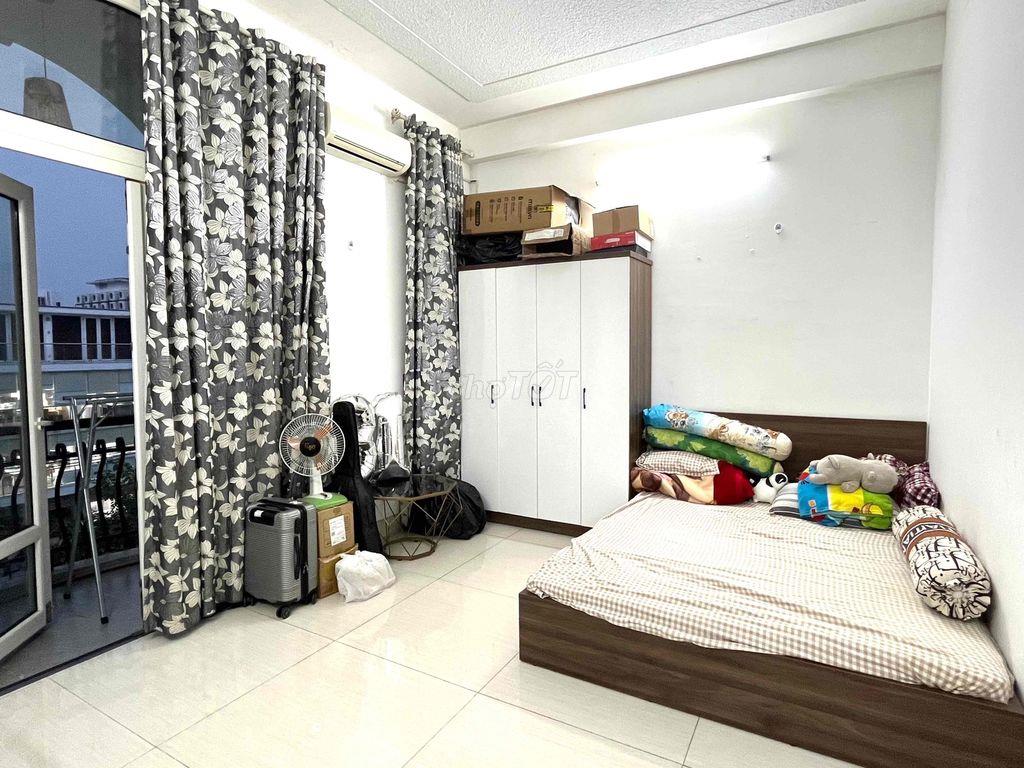 TÌM BẠN NỮ ROOMMATE