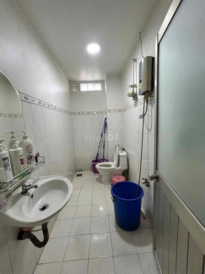 Mình chủ cần bán nhà đường Tỉnh Lộ 10 dt 75m2 giá 5.38Tỷ