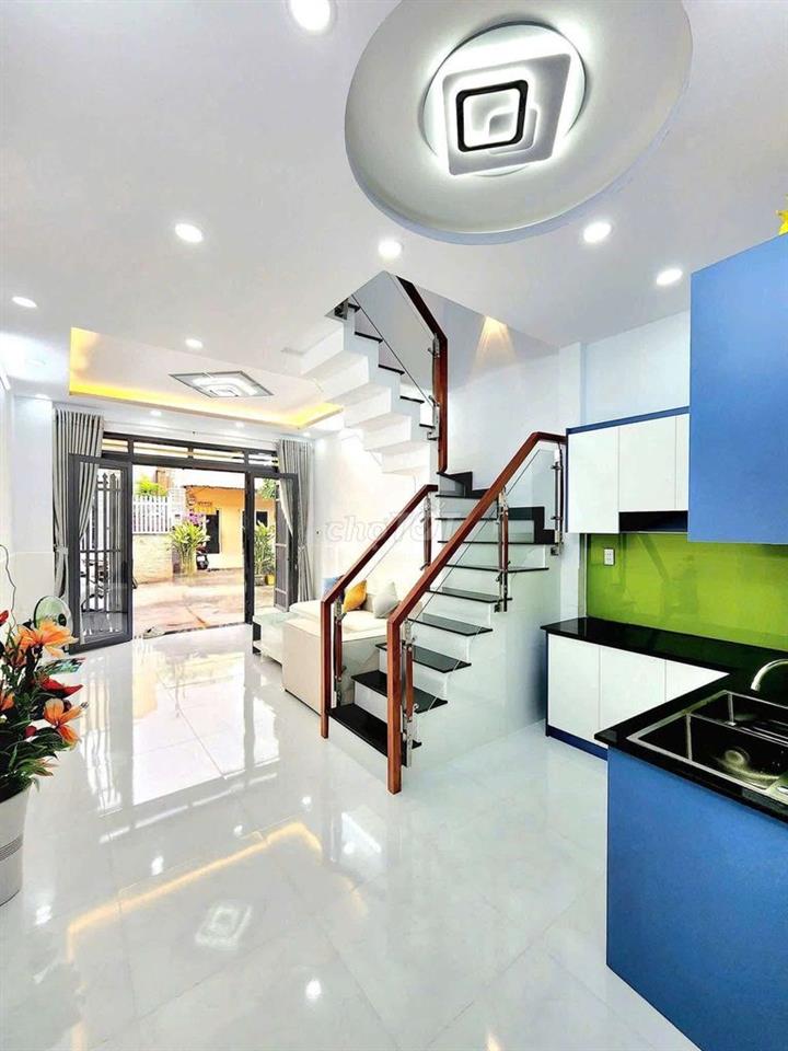 Nhà p.Bình Trị Đông cần bán