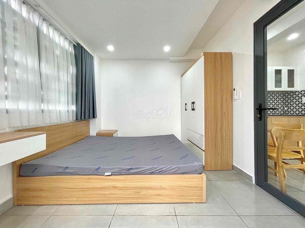 CHO THUÊ CĂN HỘ 1PN BÌNH THẠNH – FULL NỘI THẤT, SÂN THƯỢNG RỘNG