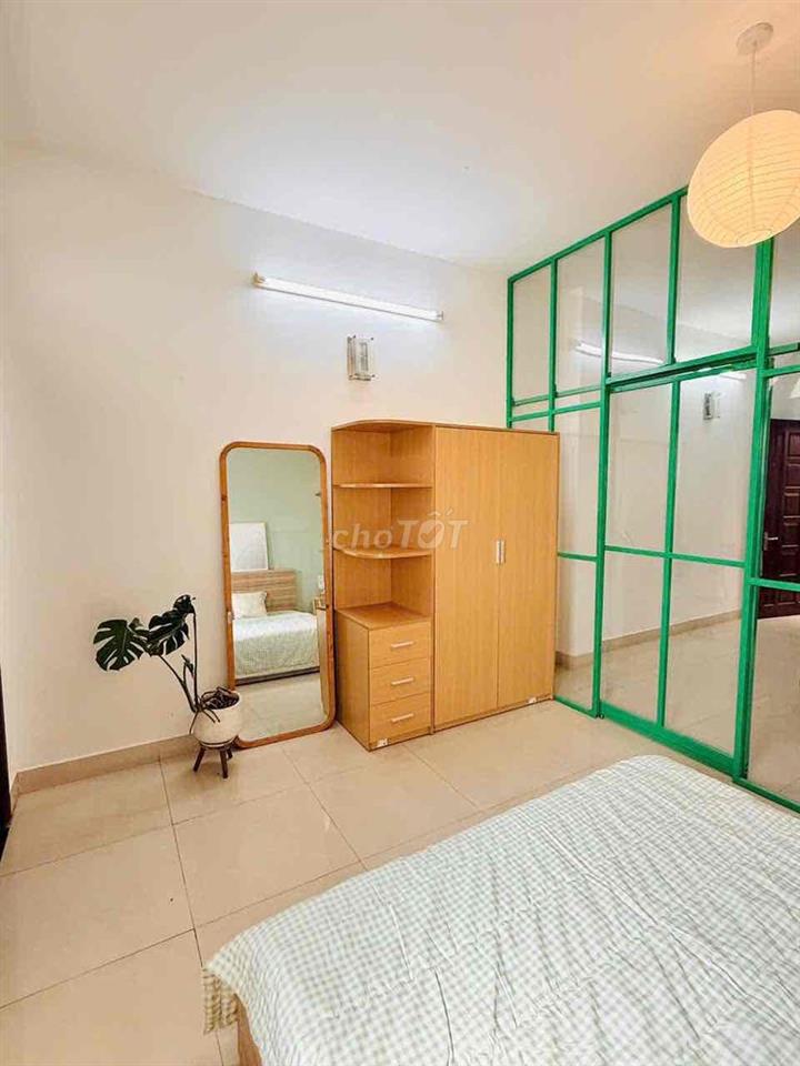 Căn Hộ 1 PN Tách Bếp - Nguyễn Gia Trí - Full nội thấp cao cấp