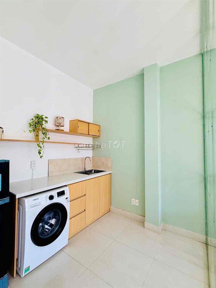 Căn Hộ 1 PN Tách Bếp - Nguyễn Gia Trí - Full nội thấp cao cấp