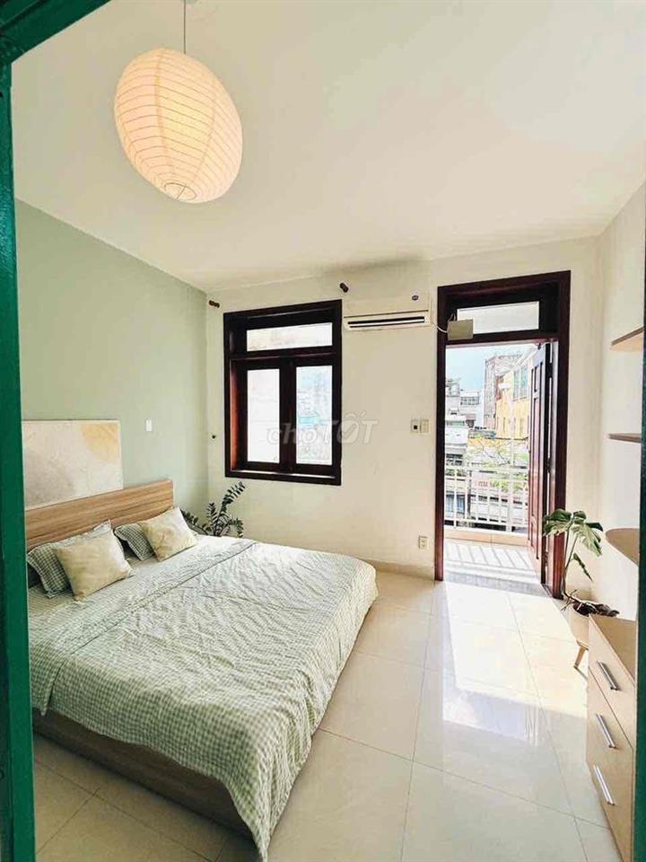 Căn Hộ 1 PN Tách Bếp - Nguyễn Gia Trí - Full nội thấp cao cấp