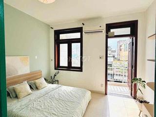 Căn Hộ 1 PN Tách Bếp - Nguyễn Gia Trí - Full nội thấp cao cấp
