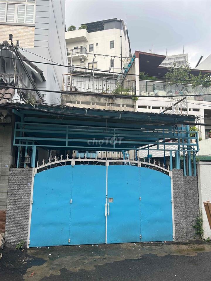 Định Cư nước ngoài cần bán gấp nhà chính chủ trung tâm Tphcm