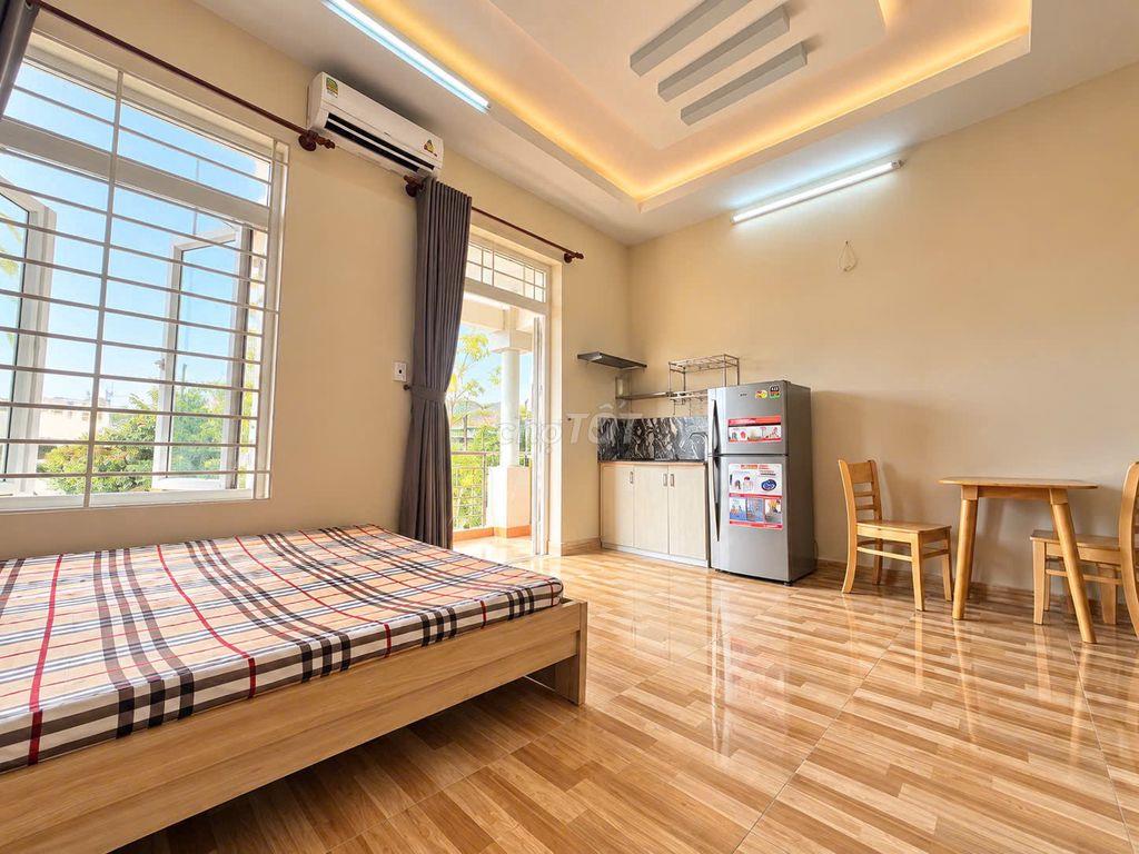Phòng studio rộng bacol ngay Bình Thạnh 