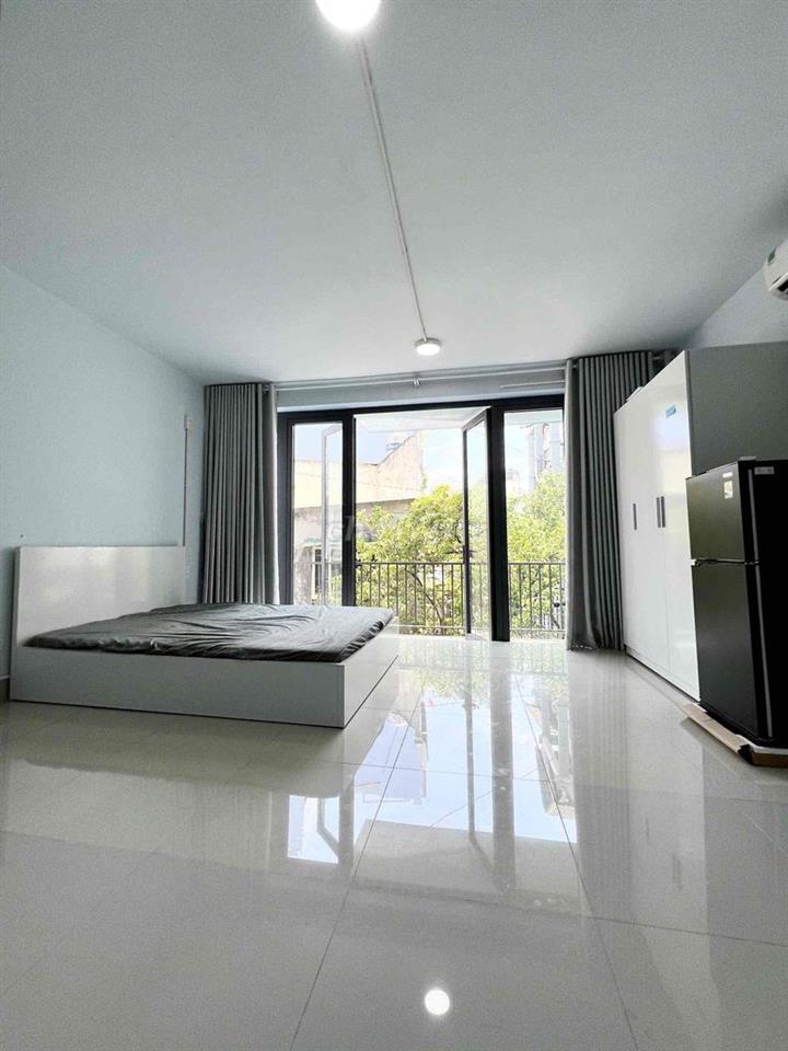 PHÒNG STUDIO BAN CÔNG BAN MÁT TRUNG TÂM GÒ VẤP