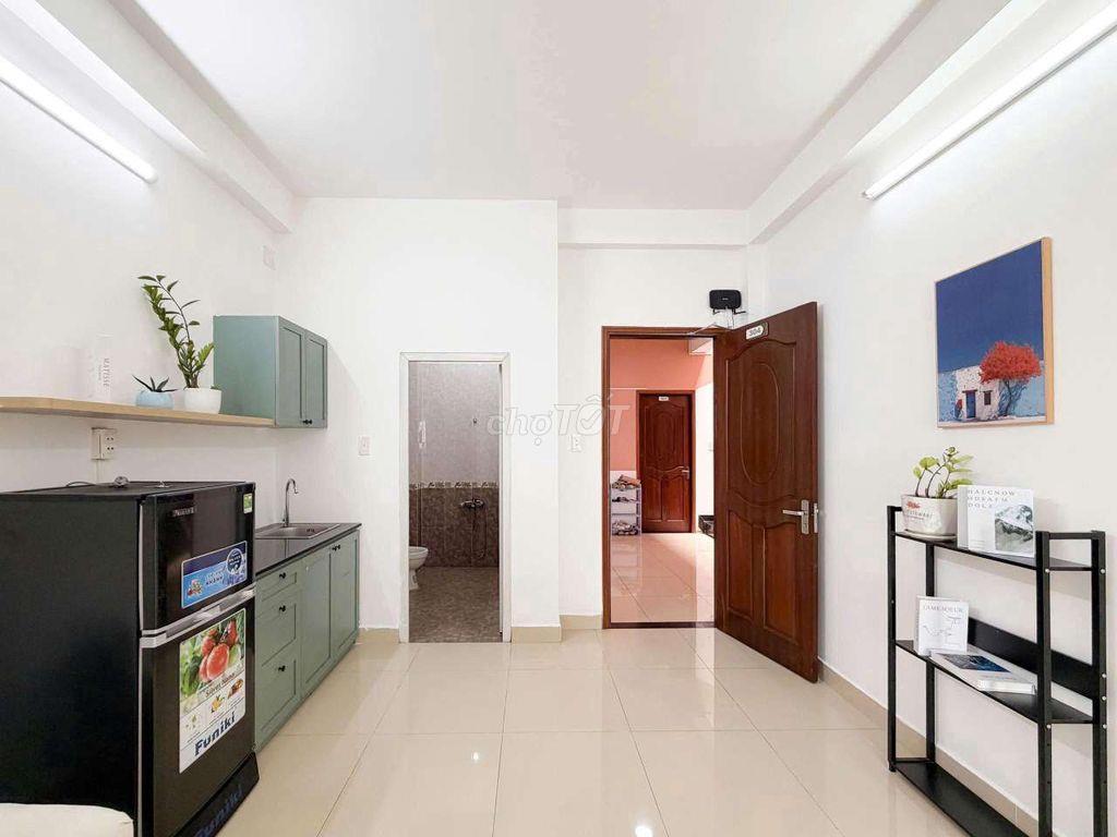 STUDIO TÁCH BẾP FULL NỘI THẤT