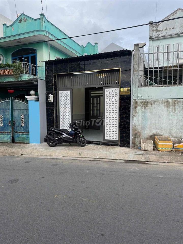 CHÍNH CHỦ CẦN BÁN NHÀ MẶT TIỀN