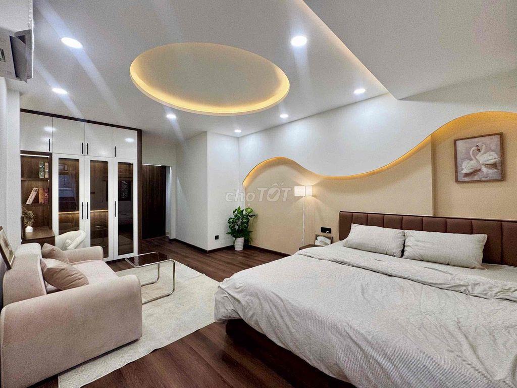 Cần bán gấp nhà 2 mặt tiền hẻm, không lộ giới trung tâm quận 1