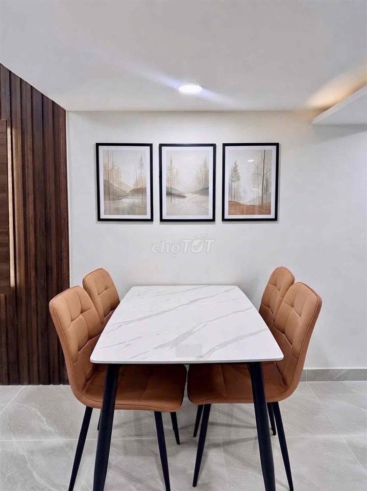Cần bán gấp nhà 2 mặt tiền hẻm, không lộ giới trung tâm quận 1