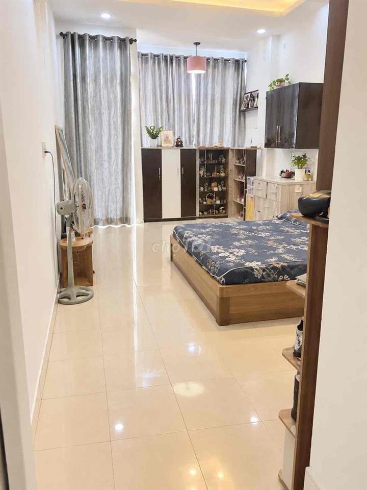 Bán nhà HXH NGUYỄN NGỌC LỘC