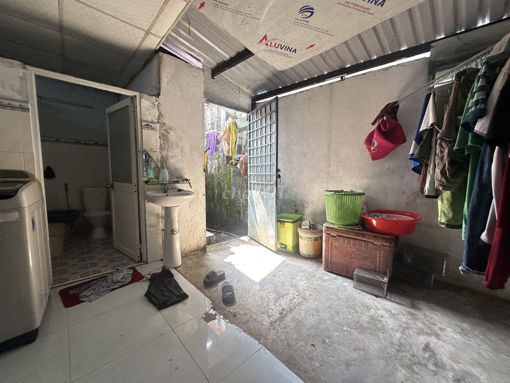 🏡 Nhà chính chủ (Quận 9 cũ)  DT: 120,7m² (8,8/5.0m x 19m); Giá 3,5 tỷ
