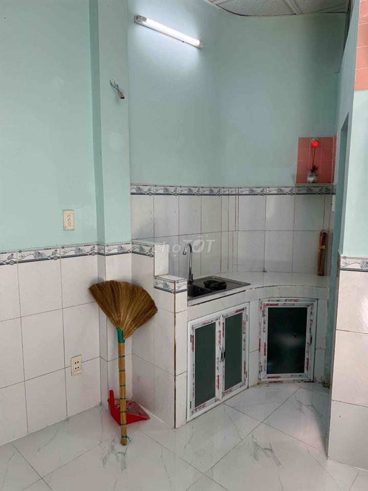 Nhà mới xây lại chính chủ có sổ hồng riêng nằm ngay trung tâm quận 6