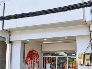 Cần sang lại mặt bằng gấp