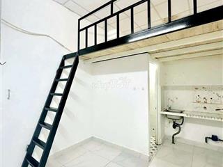 phòng trọ có gác 2 người gần UFM