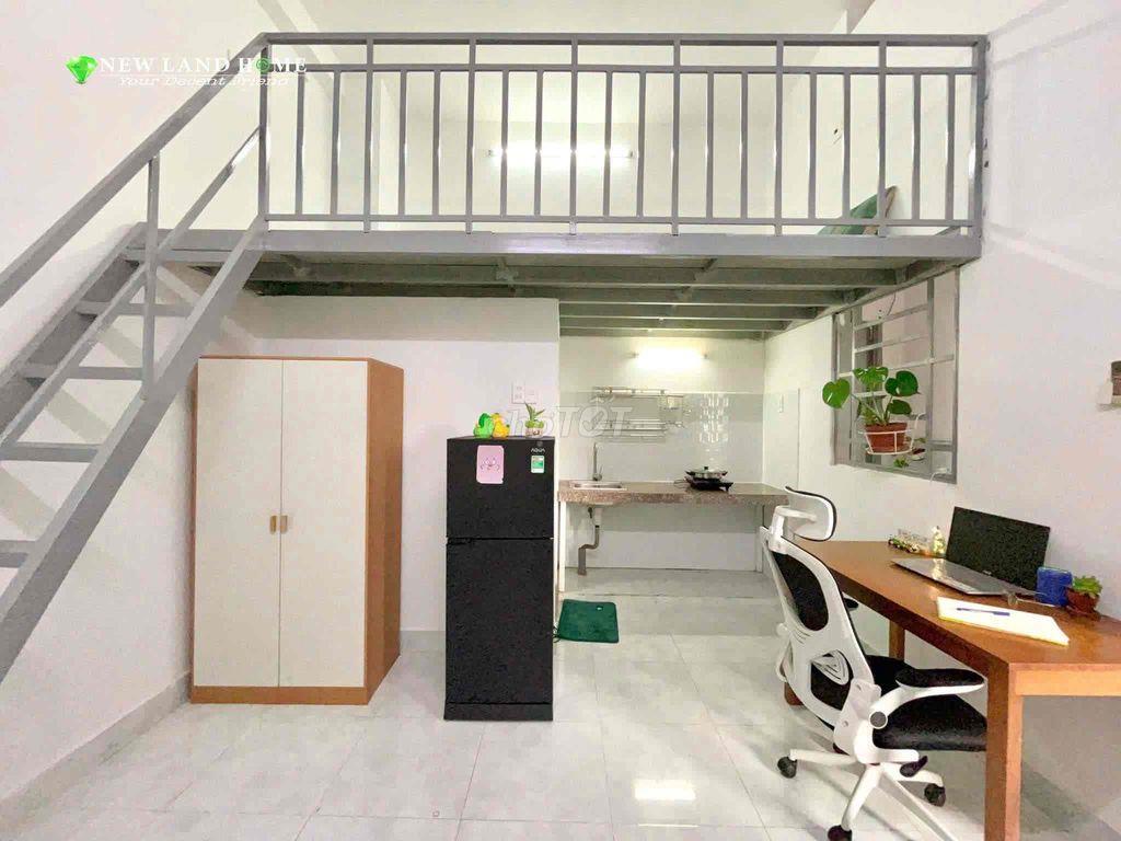 phòng có gác 803 huỳnh tấn phát Quận 7 ởđược 2-3 người