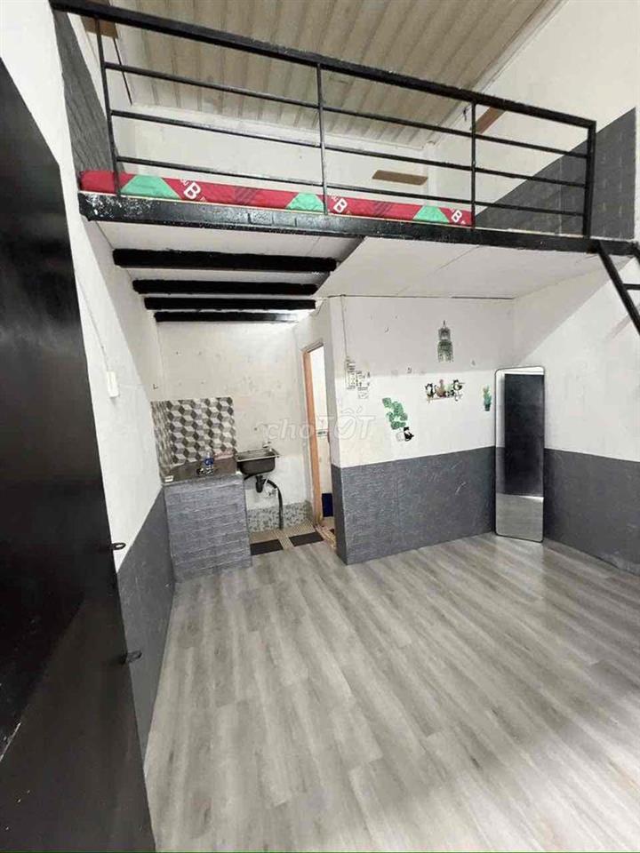 phòng có gác giá rẻ ở Tân Quy Quận 7 giá 3 triệu
