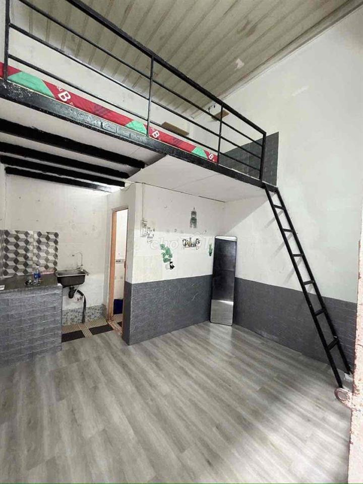 phòng có gác giá rẻ ở Tân Quy Quận 7 giá 3 triệu