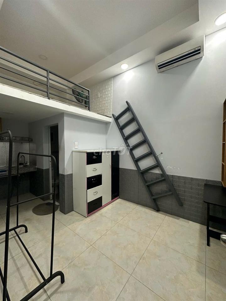 Cho thuê phòng trọ hẻm 1056 Huỳnh Tấn Phát - Phòng 16m2