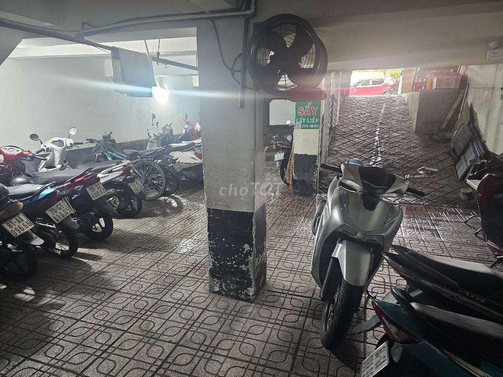Bán Căn Hộ Dịch Vụ 68 Phòng