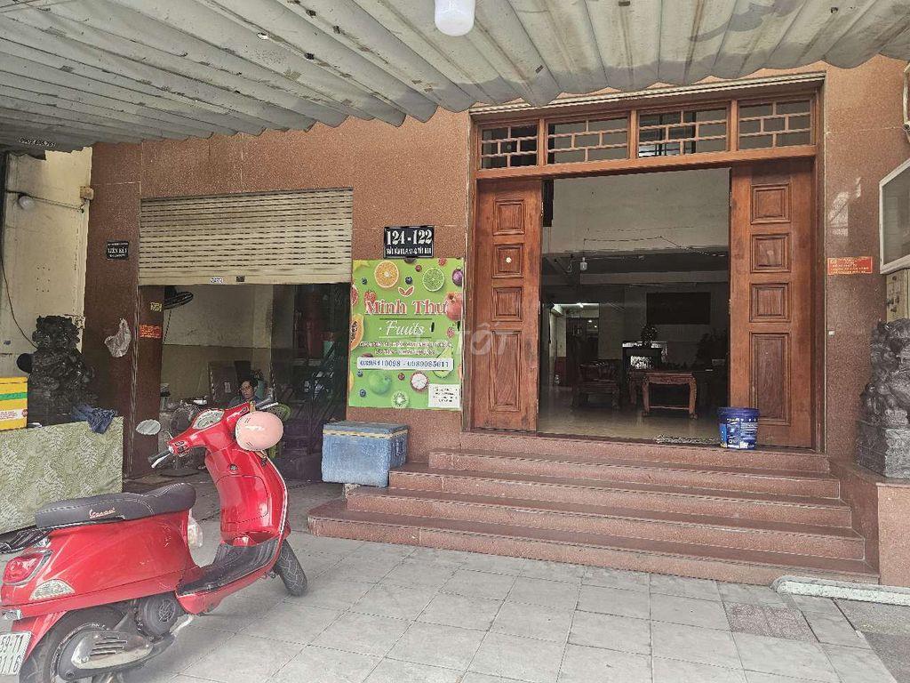Bán Căn Hộ Dịch Vụ 68 Phòng