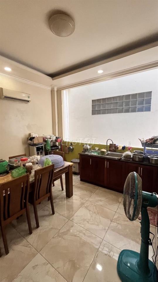 🌻Gấp Bán giảm giá 200tr !!! Bán nhà | 4mx15m | view sân bay, giá 7 tỷ