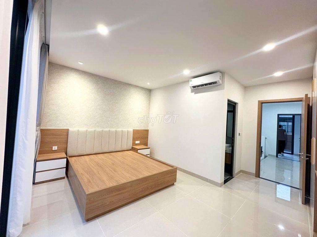 BÁN GẤP NHÀ PHỐ SOHO QUẬN 2 GIÁ 28 TỶ ĐÃ CÓ SỔ