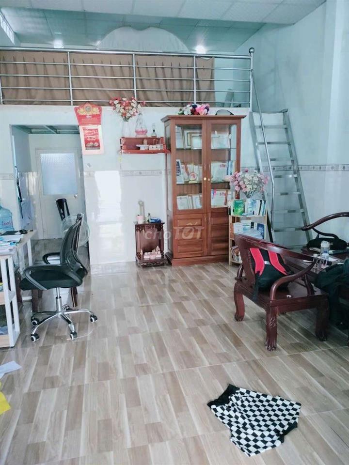 CẦN BÁN GẤP NHÀ Ở RIÊNG LẺ GIÁ 7 TỶ 6 TRĂM TRIỆU