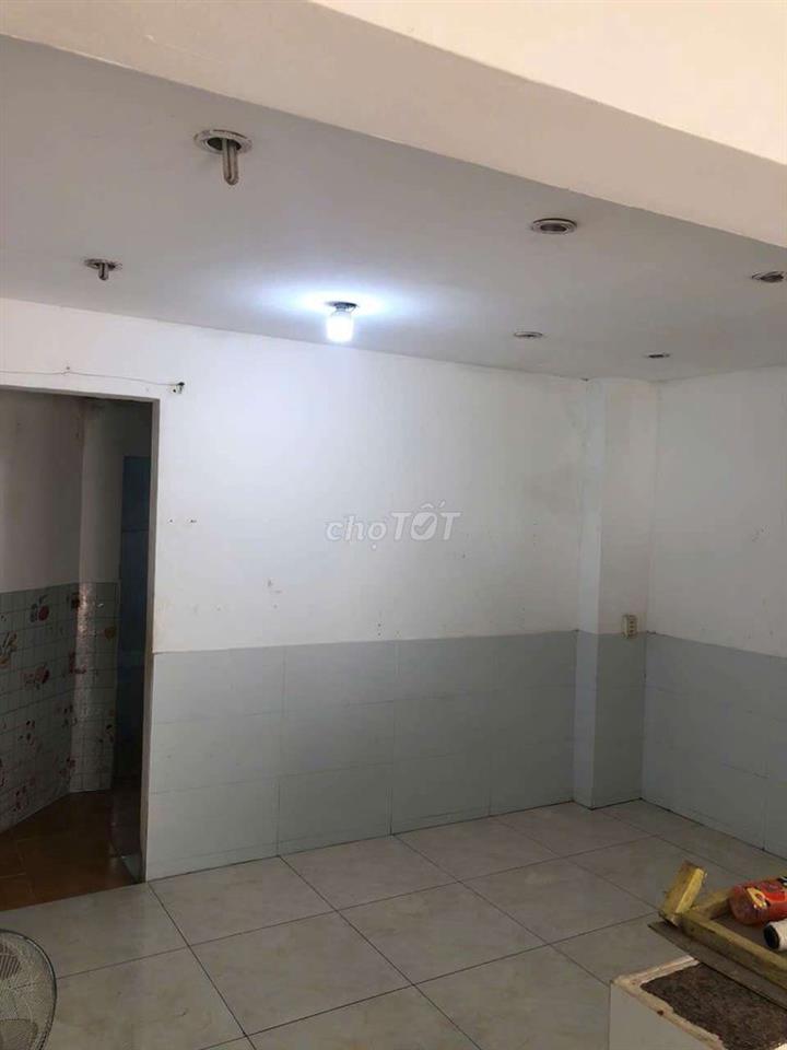 nhà trệt kha vạn cân gần chợ thủ đức