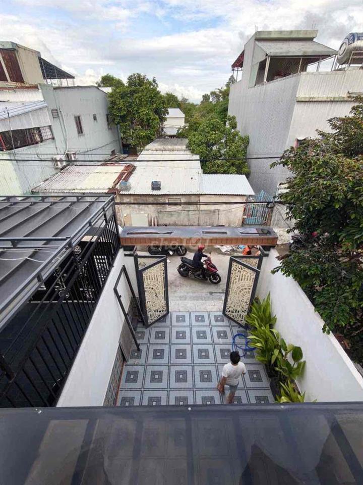 nhanh tay thì có nhà đẹp giá rẻ -chủ đang cần bán nhanh