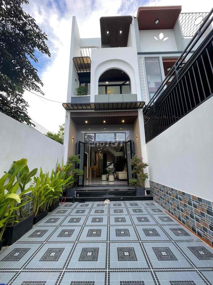 nhanh tay thì có nhà đẹp giá rẻ -chủ đang cần bán nhanh