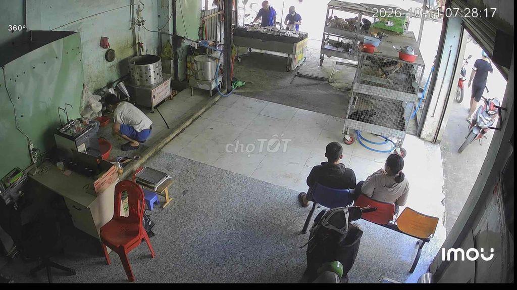 sang mb kinh doanh gà,vịt,trứng ngay góc ngã 4, 2 mặt tiền