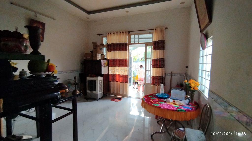 Cần bán nhà 