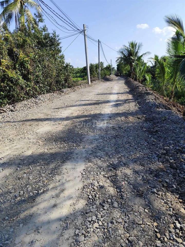 Chính Chủ 2107m 470m thổ cư, 2 mặt tiền vị trí đẹp,Xã Đức Hoà Tây Ninh