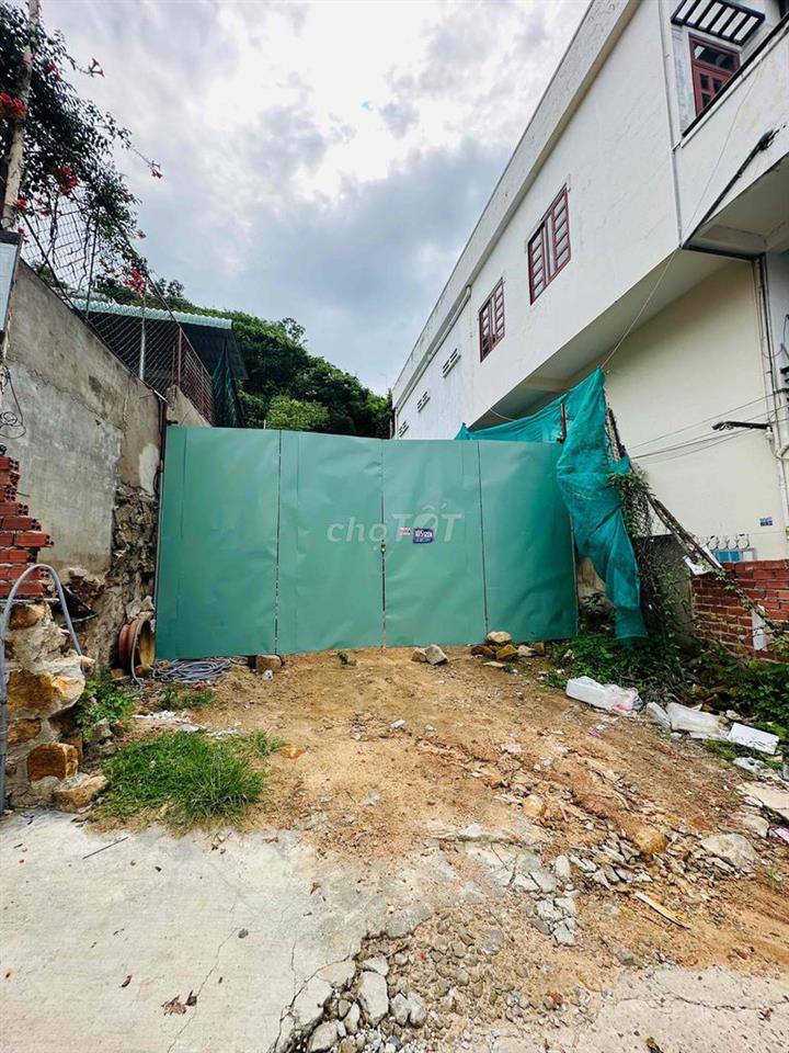 Cần  BÁN ĐẤT 220m2 NGANG 6,3m đường Ô Tô 7 Chỗ