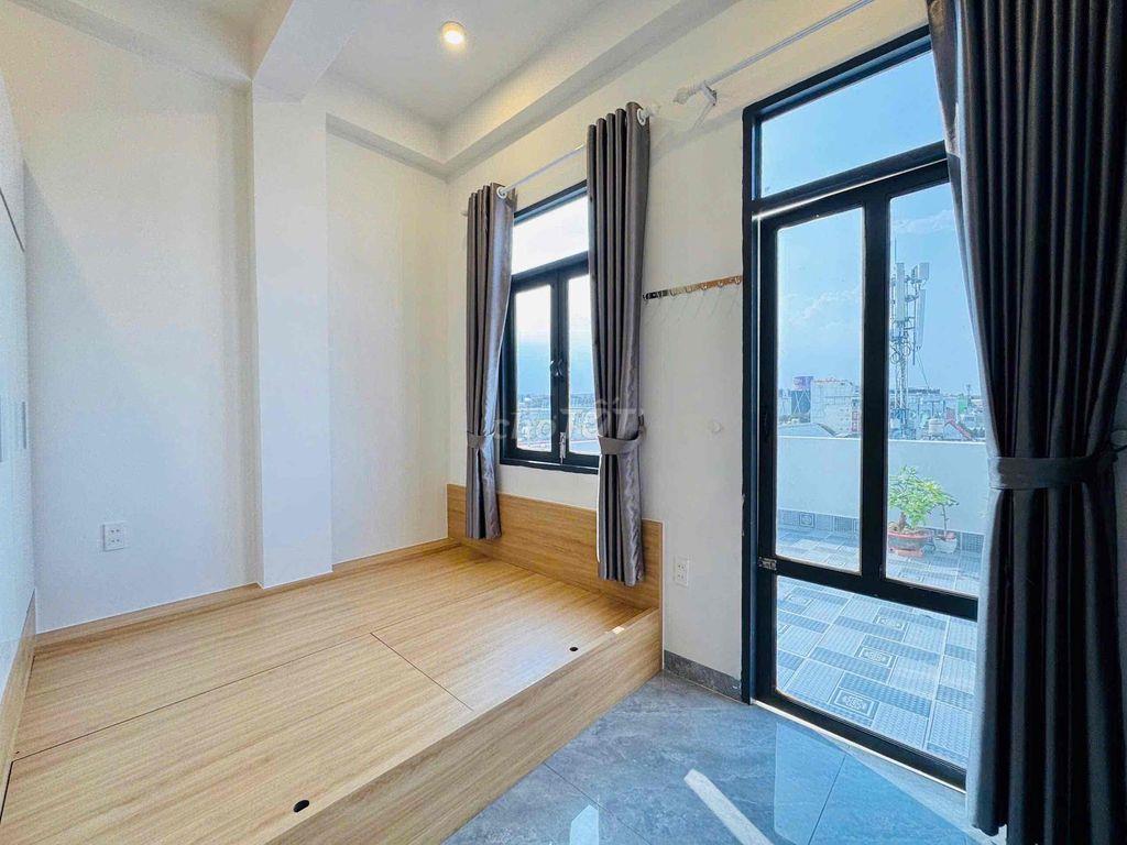 Vòng Xoay Phú Lâm - Nhà Mới - Q6 - Ban công - Full nội thất -