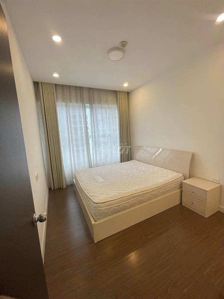 Chung cư CTL- Dương Thị Giang: căn 3p ngủ NTCC, 96m2 giá 11tr/tháng.
