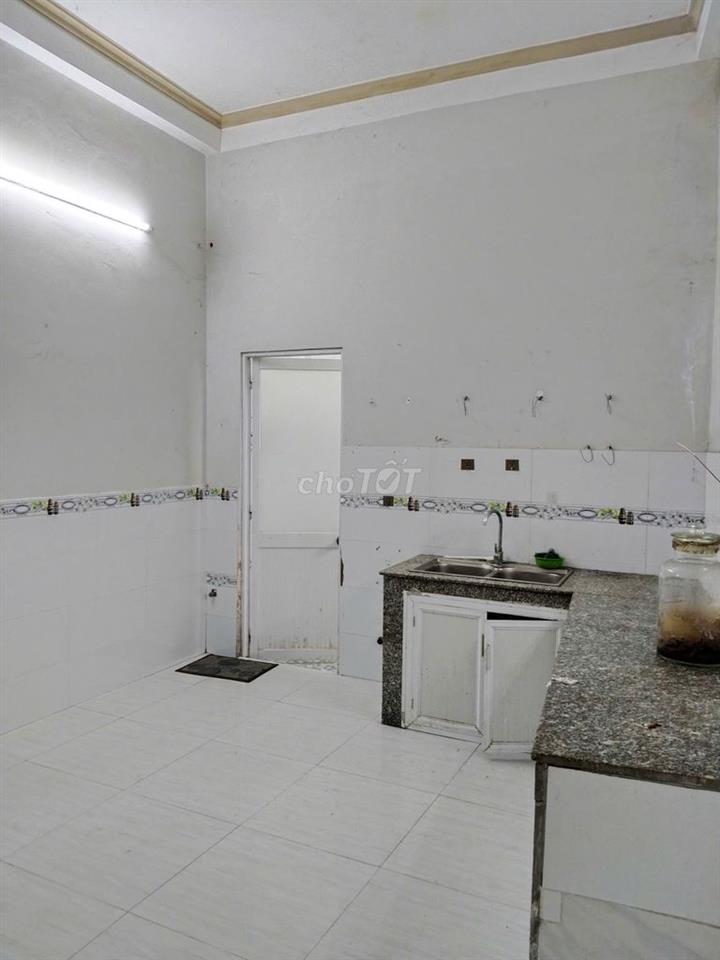 cần bán gấp nên giảm 4ty8 còn 4 tỷ 500