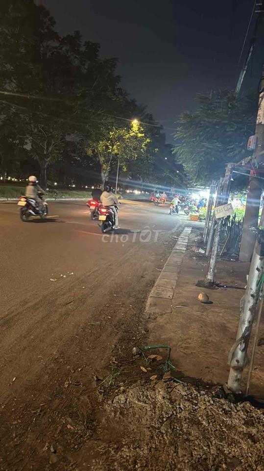 Cần Share Mặt Bằng Kinh Doanh