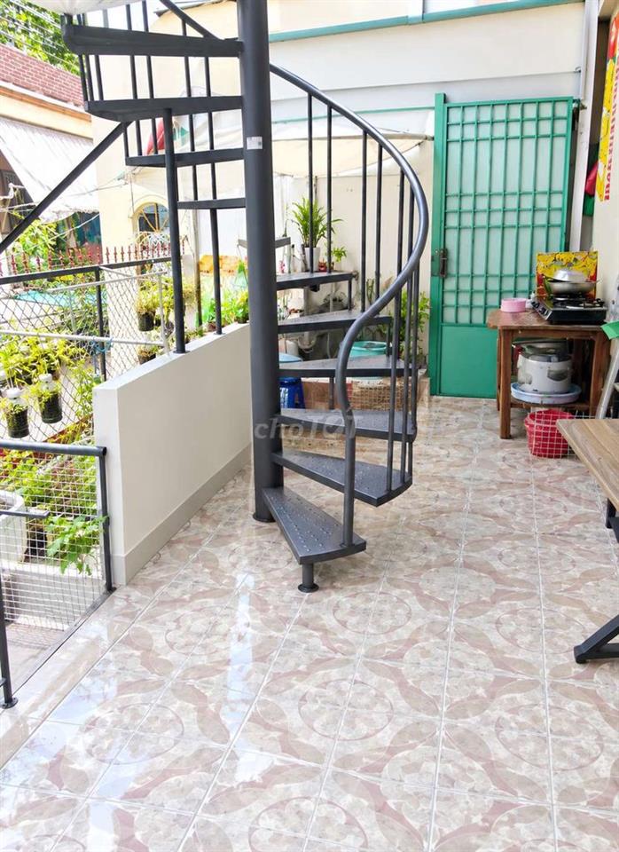 BÁN GẤP NHÀ ĐƯỜNG ĐỒNG NAI – CƯ XÁ BẮC HẢI, QUẬN 10!
