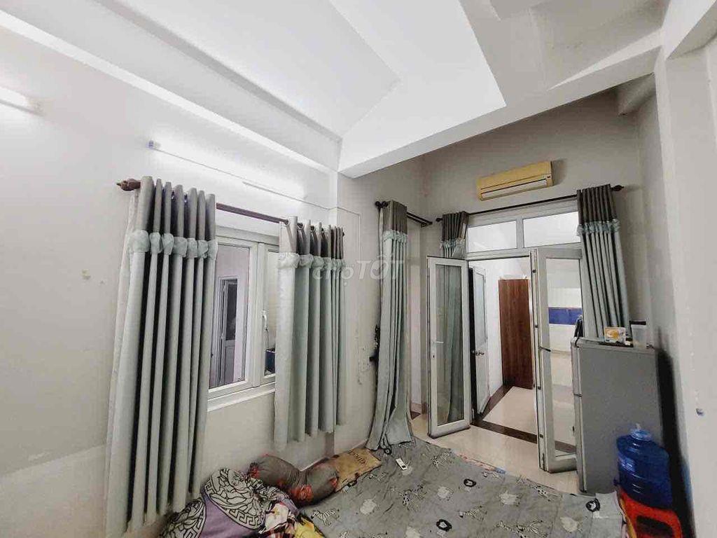 Cho thuê nguyên lầu 3 2 phòng ngủ giá 5 triệu