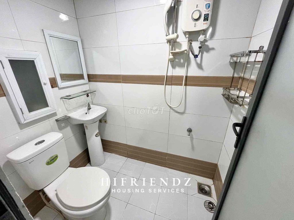 gác cao đứng được gần lotte
