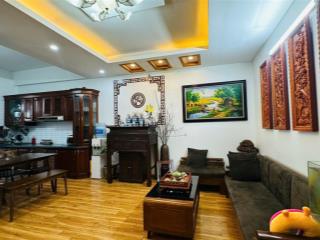 Bán 1 căn sakura tower duy nhất 85m2, 3 ngủ 2 vs, đủ nội thất, 6,2 tỷ. 0907 833 ***