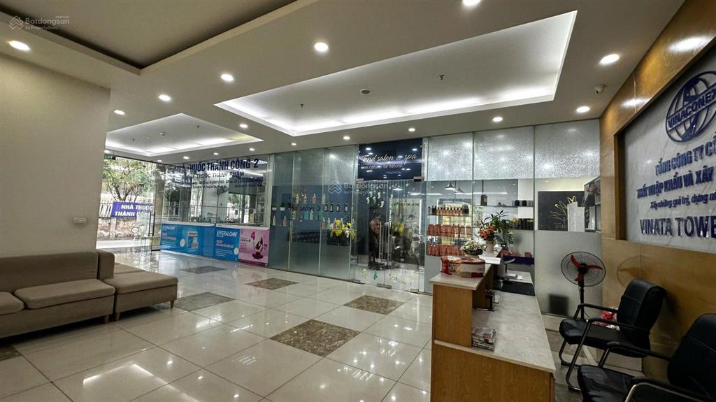 Bán sàn văn phòng tầng 1 tòa vinata tower 289 khuất duy tiến, 130m2. sổ đỏ. 10,9 tỷ. 0907 833 ***