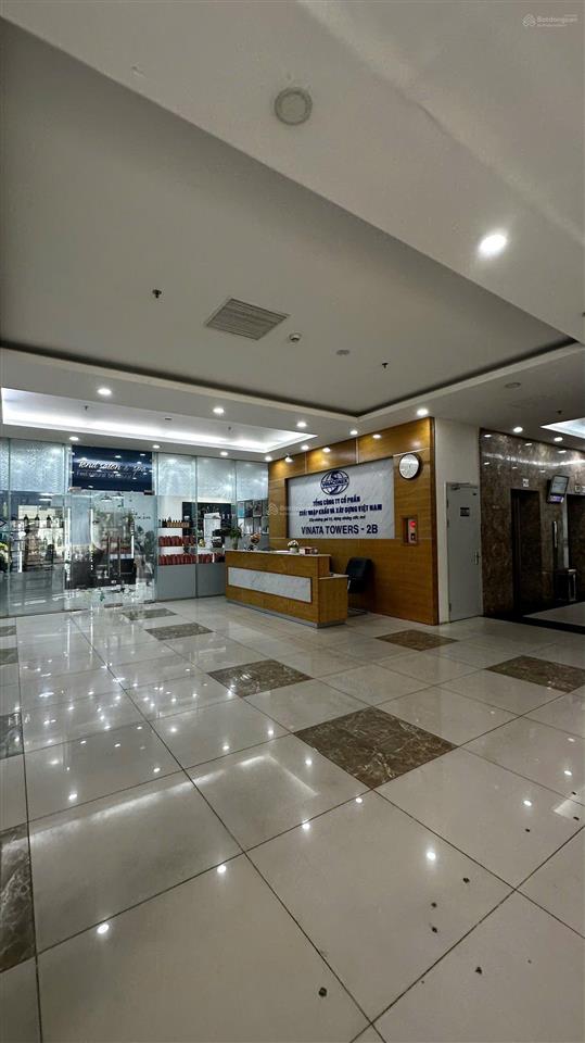 Bán sàn văn phòng tầng 1 tòa vinata tower 289 khuất duy tiến, 130m2. sổ đỏ. 10,9 tỷ. 0907 833 ***