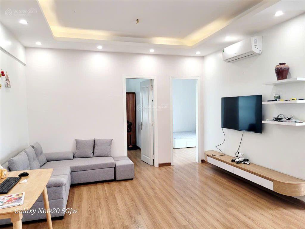 Bán siêu phẩm căn góc scitech tower 80m2 (2pn2vs) , đủ đồsổ vĩnh viễn 5.3 tỷ. 0907 833 ***